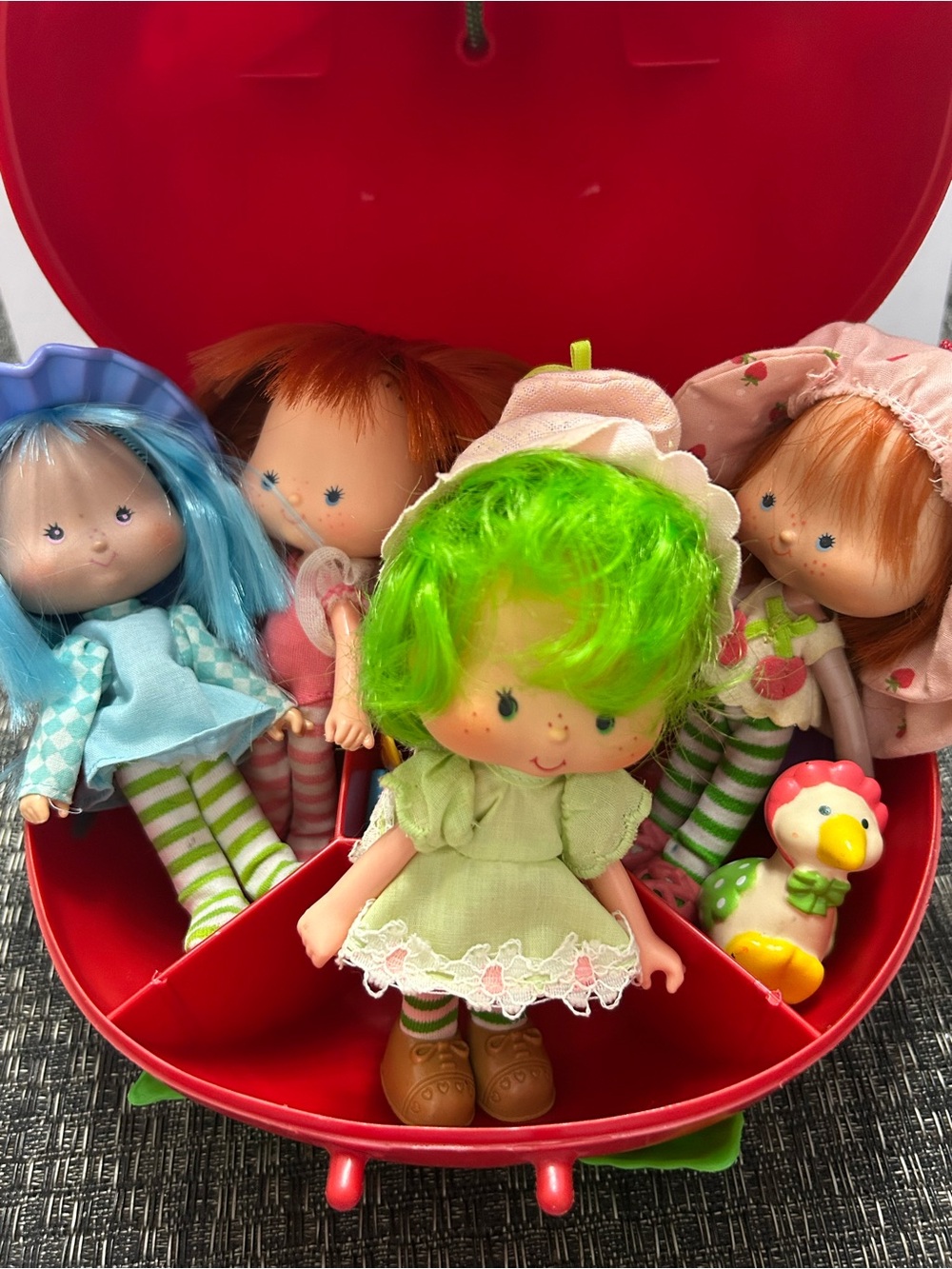 Vintage Strawberry Shortcake Doll Set with Case and Accessories 1979 1980